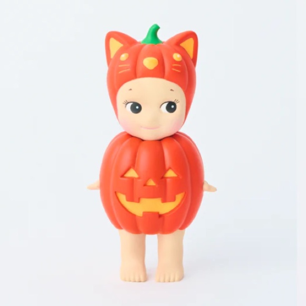 Authentic Sonny Angel Pumpkin Patch Orange Cat